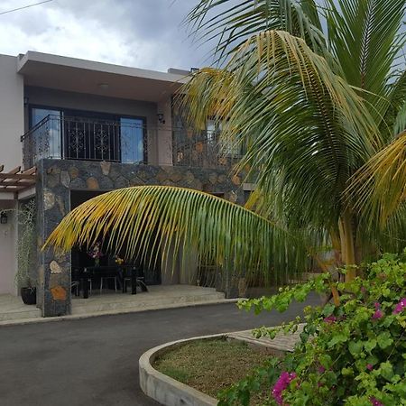 Aux Plaisirs De La Vie Chambre Chez L Habitant Flic en Flac Luaran gambar
